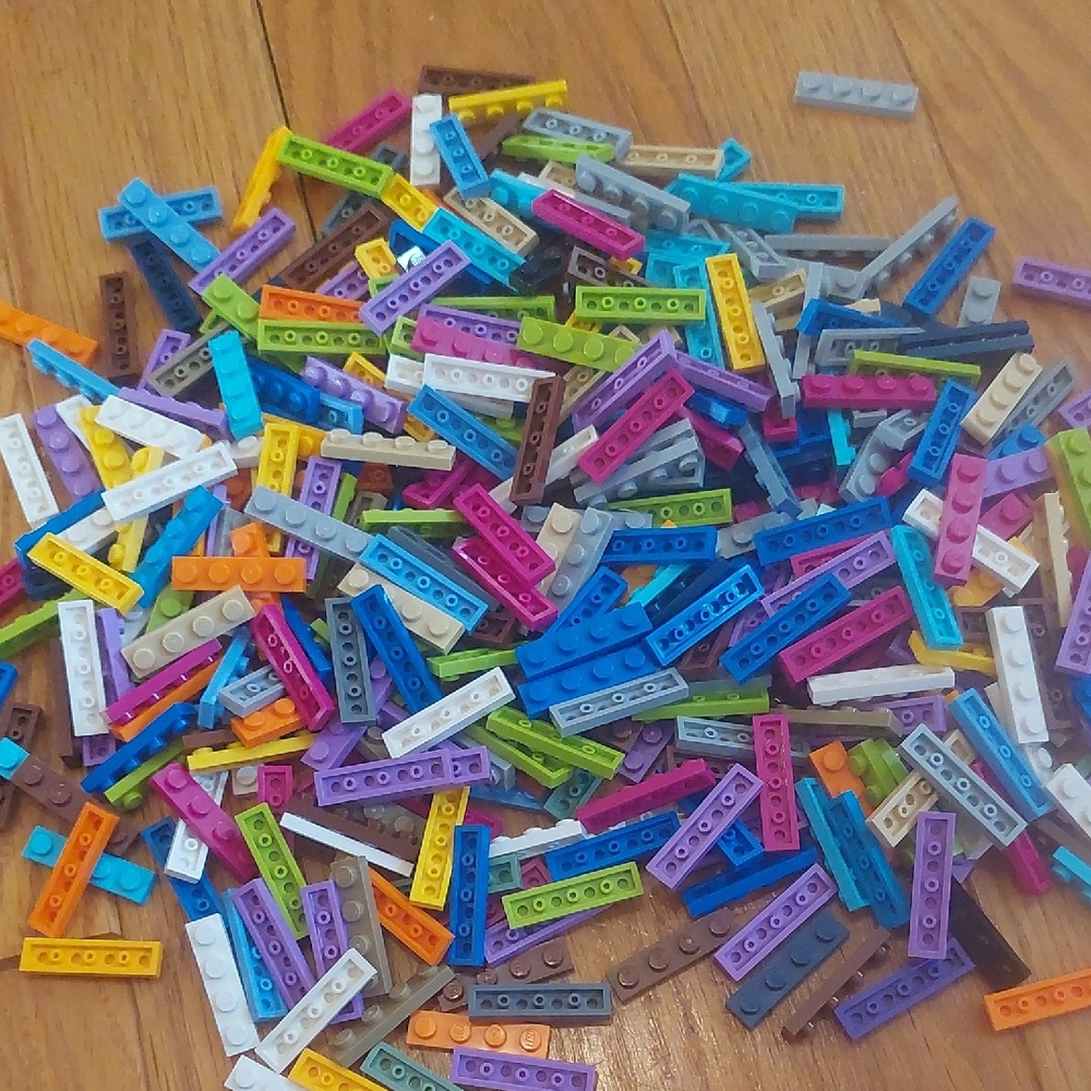 Lego 1x4 Plates